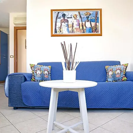 Amazing In With Kitchen Apartment